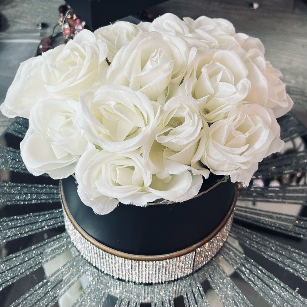 Handmade lux FLOWER decor …BLING AND BOOGIE FUN! - Picture 3 of 6